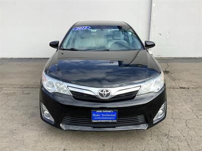 2012 Toyota Camry XLE   - Photo 11 - Crest Hill, IL 60403