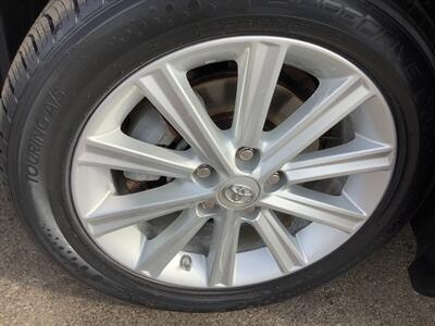2012 Toyota Camry XLE   - Photo 37 - Crest Hill, IL 60403