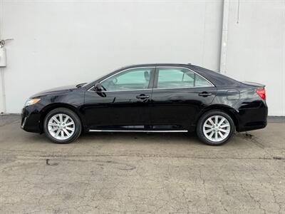 2012 Toyota Camry XLE   - Photo 5 - Crest Hill, IL 60403