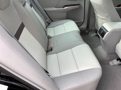 2012 Toyota Camry XLE   - Photo 25 - Crest Hill, IL 60403