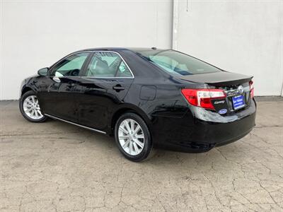 2012 Toyota Camry XLE   - Photo 6 - Crest Hill, IL 60403