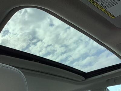 2012 Toyota Camry XLE   - Photo 31 - Crest Hill, IL 60403