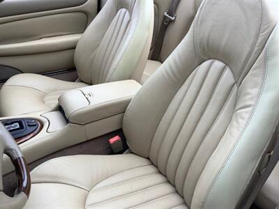 1999 Jaguar XK8   - Photo 27 - Crest Hill, IL 60403