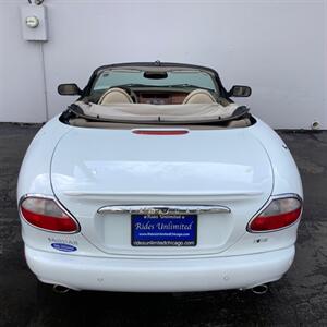1999 Jaguar XK8   - Photo 14 - Crest Hill, IL 60403