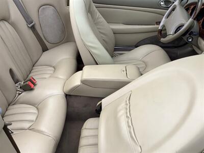 1999 Jaguar XK8   - Photo 34 - Crest Hill, IL 60403