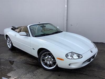 1999 Jaguar XK8   - Photo 17 - Crest Hill, IL 60403