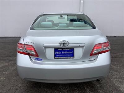 2011 Toyota Camry LE   - Photo 5 - Crest Hill, IL 60403