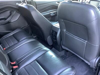 2014 Ford Escape Titanium   - Photo 31 - Crest Hill, IL 60403