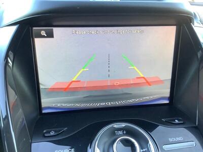 2014 Ford Escape Titanium   - Photo 10 - Crest Hill, IL 60403