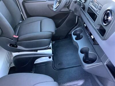2022 Mercedes-Benz Sprinter 3500XD - Photo 37 - Crest Hill, IL 60403