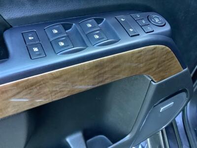 2015 Chevrolet Silverado 1500 LTZ Z71   - Photo 15 - Crest Hill, IL 60403