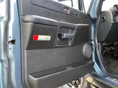 2005 Hummer H2 SUT - Photo 12 - Crest Hill, IL 60403