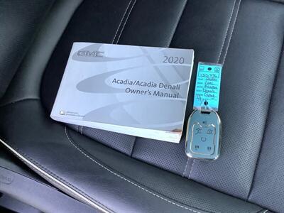 2020 GMC Acadia Denali   - Photo 38 - Crest Hill, IL 60403