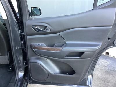 2020 GMC Acadia Denali   - Photo 32 - Crest Hill, IL 60403