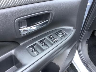 2016 Mitsubishi Outlander ES - Photo 10 - Crest Hill, IL 60403