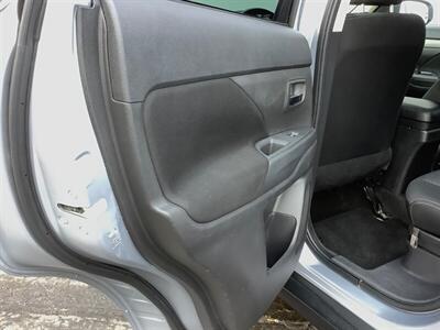 2016 Mitsubishi Outlander ES - Photo 17 - Crest Hill, IL 60403