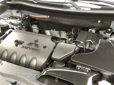 2016 Mitsubishi Outlander ES - Photo 34 - Crest Hill, IL 60403