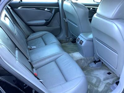 2006 Acura TL   - Photo 26 - Crest Hill, IL 60403