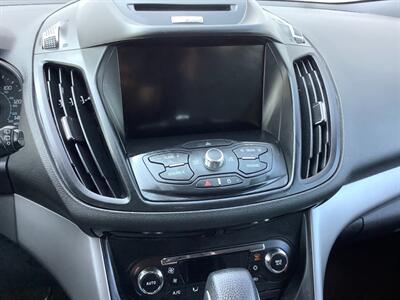 2013 Ford Escape SE - Photo 17 - Crest Hill, IL 60403