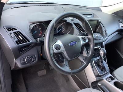2013 Ford Escape SE - Photo 13 - Crest Hill, IL 60403
