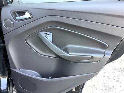 2013 Ford Escape SE - Photo 29 - Crest Hill, IL 60403
