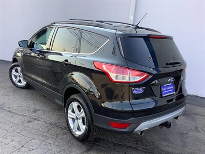 2013 Ford Escape SE - Photo 5 - Crest Hill, IL 60403