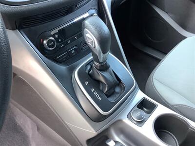 2013 Ford Escape SE - Photo 14 - Crest Hill, IL 60403