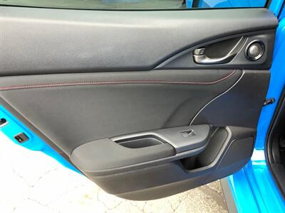 2020 Honda Civic Type R Touring - Photo 30 - Crest Hill, IL 60403