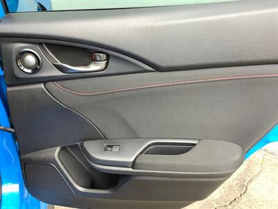2020 Honda Civic Type R Touring - Photo 32 - Crest Hill, IL 60403