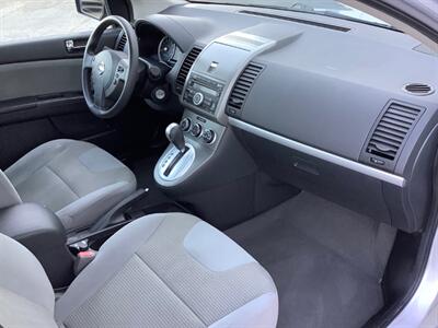 2010 Nissan Sentra 2.0 SR   - Photo 25 - Crest Hill, IL 60403