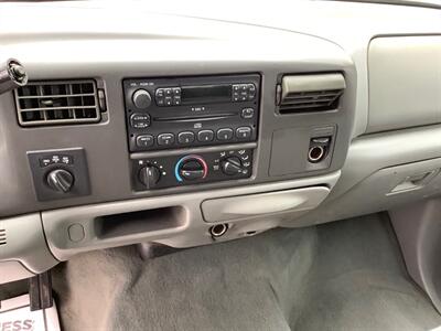 2004 Ford F-250 XLT   - Photo 15 - Crest Hill, IL 60403