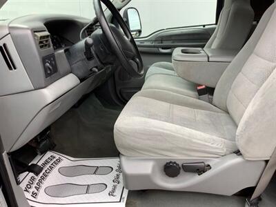 2004 Ford F-250 XLT - Photo 13 - Crest Hill, IL 60403