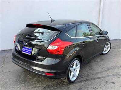 2013 Ford Focus Titanium   - Photo 6 - Crest Hill, IL 60403