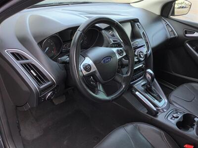 2013 Ford Focus Titanium   - Photo 13 - Crest Hill, IL 60403