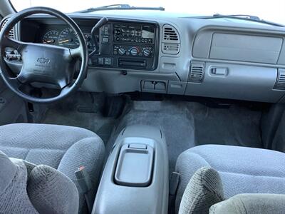 1997 Chevrolet Tahoe LT   - Photo 38 - Crest Hill, IL 60403