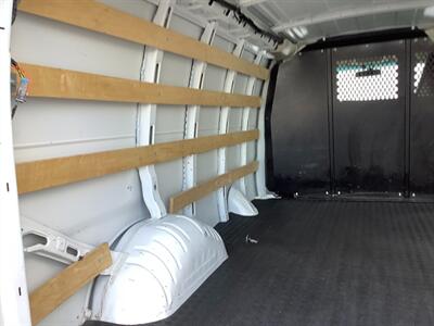 2022 GMC Savana 2500 - Photo 40 - Crest Hill, IL 60403