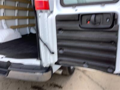 2022 GMC Savana 2500 - Photo 37 - Crest Hill, IL 60403