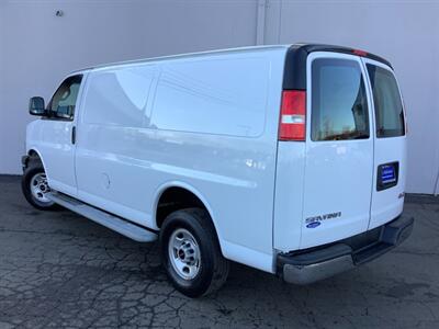 2022 GMC Savana 2500 - Photo 5 - Crest Hill, IL 60403