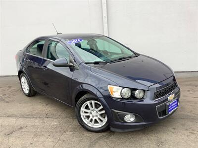 2016 Chevrolet Sonic LT Auto   - Photo 8 - Crest Hill, IL 60403