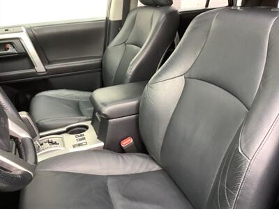 2010 Toyota 4Runner SR5   - Photo 24 - Crest Hill, IL 60403