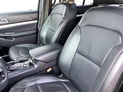 2017 Ford Explorer XLT   - Photo 21 - Crest Hill, IL 60403