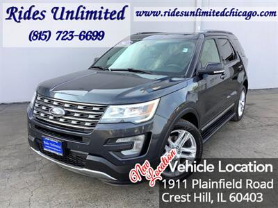 2017 Ford Explorer XLT   - Photo 1 - Crest Hill, IL 60403