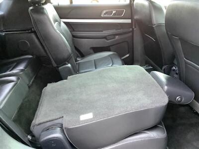 2017 Ford Explorer XLT   - Photo 31 - Crest Hill, IL 60403