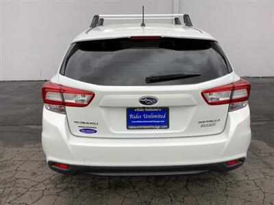 2017 Subaru Impreza 2.0i   - Photo 6 - Crest Hill, IL 60403