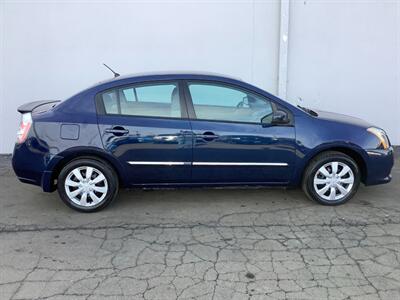 2011 Nissan Sentra 2.0   - Photo 7 - Crest Hill, IL 60403
