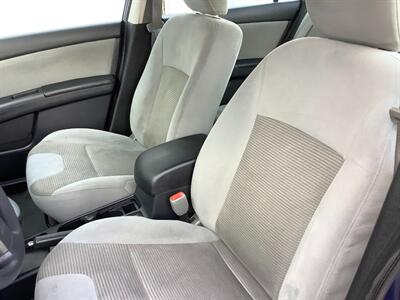 2011 Nissan Sentra 2.0   - Photo 17 - Crest Hill, IL 60403