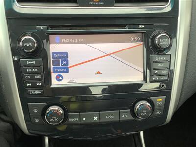 2013 Nissan Altima 2.5 SV   - Photo 20 - Crest Hill, IL 60403
