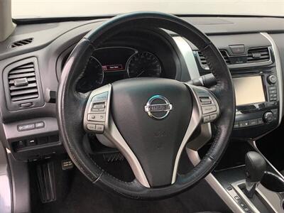 2013 Nissan Altima 2.5 SV - Photo 17 - Crest Hill, IL 60403