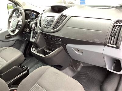 2018 Ford Transit 250 - Photo 28 - Crest Hill, IL 60403