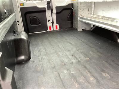 2018 Ford Transit 250 - Photo 34 - Crest Hill, IL 60403